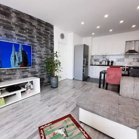 Tilda Apartamento