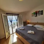 Apartment Tilda Brela